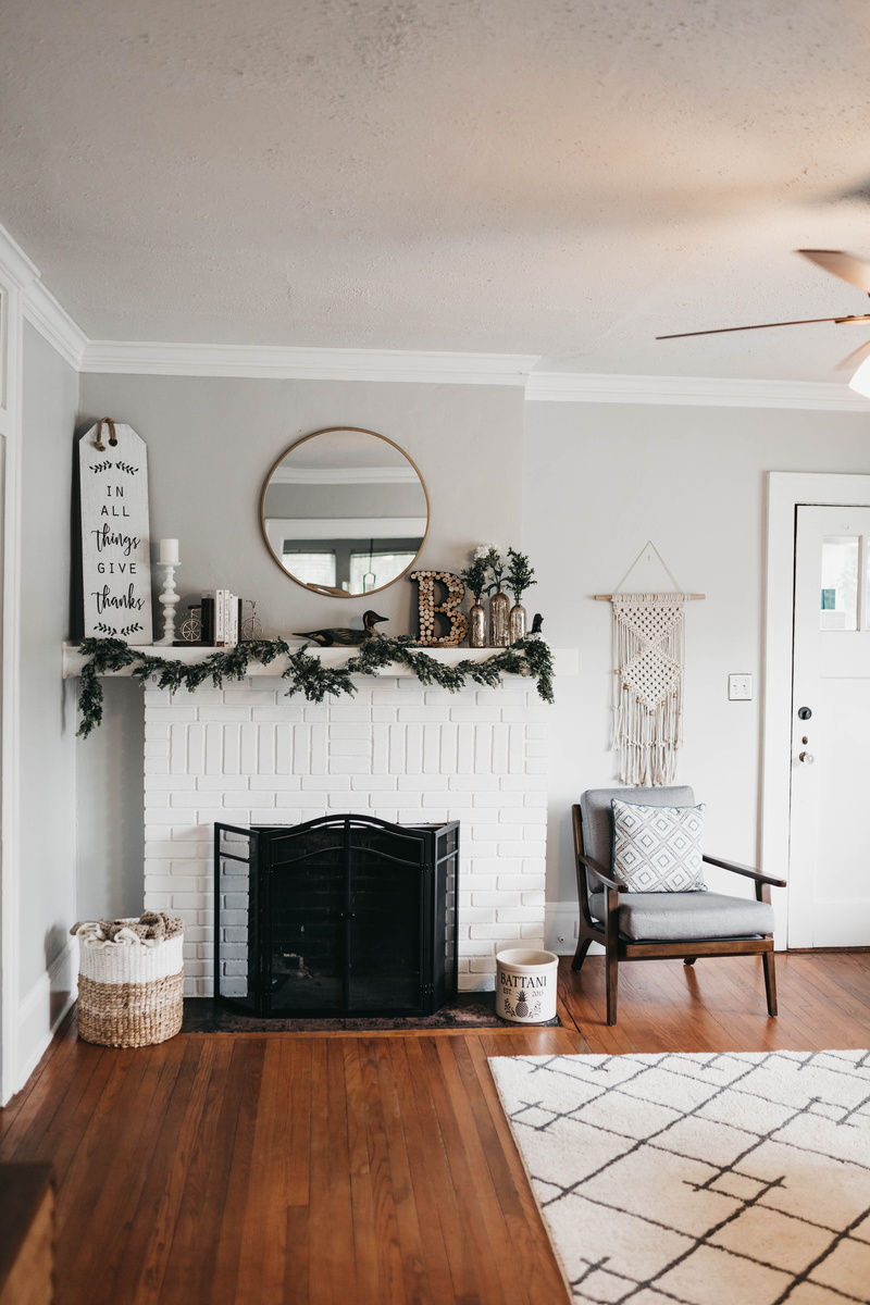 table, basket, 5K, lifestyles, farm house, interior design, hardwood floor, mid century, farmhouse, no people, domestic life, decors, wood, home interior
