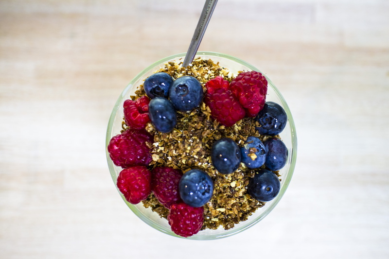uruguay, breakfast, eating utensil, still life, wellbeing, directly above, 5K, meal, indoors, raspberry, table, temptation, granola, no people, berry fruit
