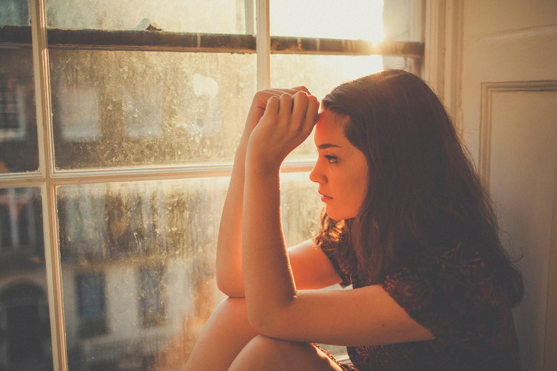 brunette, window sill, 720P, model, women, Julia Trotti, looking out window