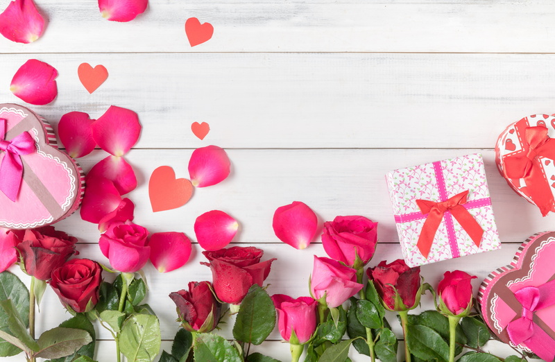 petals, roses, pink, gift, romantic, 8K, valentine`s day, flowers, hearts, gifts, heart, love