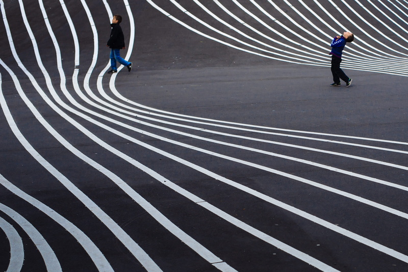 kids playing, lines, københavn, geometric, walking, men, superkilen park, 2K, denmark, lifestyles, pattern, transportation, play, sport, road, sign, white lines