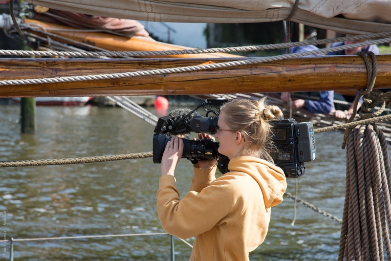 cinematographer, photographing, tv, film team, reporter, camera woman, leisure activity, tv movie, photography themes, activity, photographic equipment