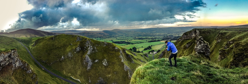 travel, valley, looking at view, one person, mountain range, travel destinations, standing, pass, man, 8K, leisure activity, landscape, adult, clouds