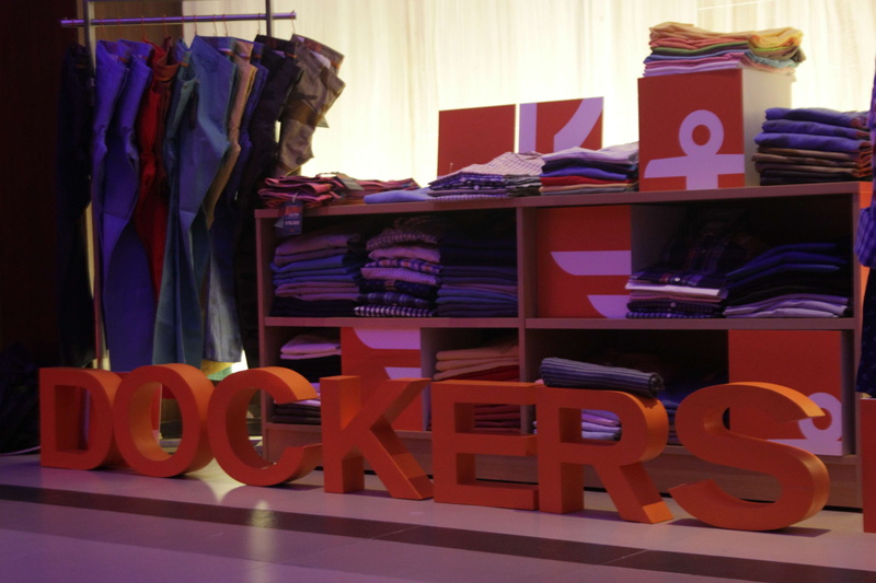 arrangement, business, consumerism, large group of objects, textile, for sale, clothing, shopping, no people, dockers, indoors, abundance, rack, 4K, illuminated