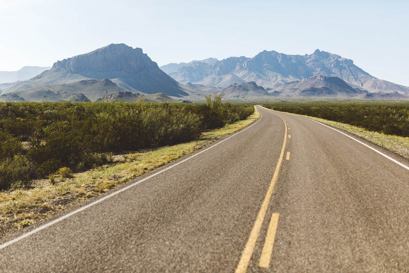 big bend, perspective, beauty In Nature, highway, travel, rural Scene, sun, desert, transportation, nature, sunny, horizon, uSA, plants, hill, mountain Range