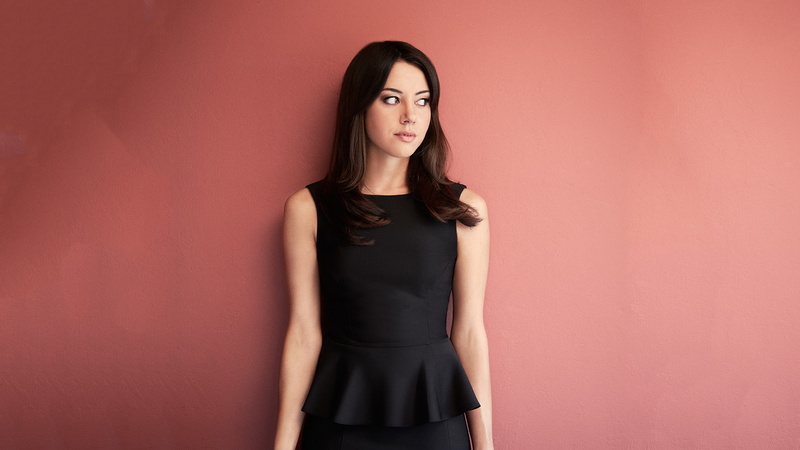 1080P, looking into the distance, dress, women, actress, Aubrey Plaza, celebrity, brunette
