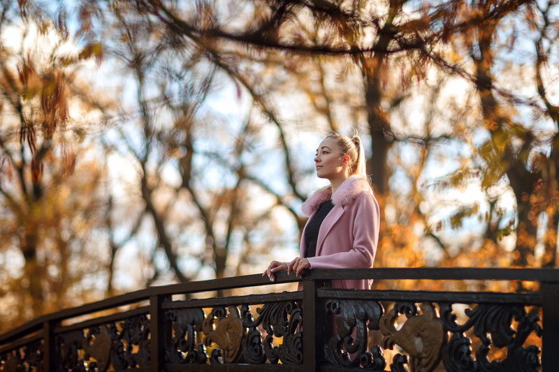 blonde, 2K, beautiful woman, Sergey Sorokin, portrait, looking, hairstyle, young women, bokeh, plant, outdoors, white nails, adult, nature, leisure activity