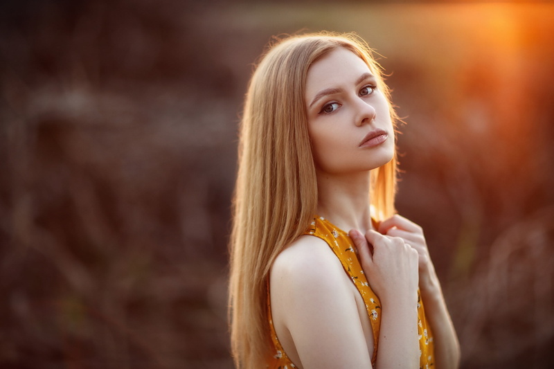 2K, looking at viewer, model, looking at camera, brown eyes, depth of field, brown hair, Sergey Sorokin, bare shoulders, bokeh, photo, portrait, dress
