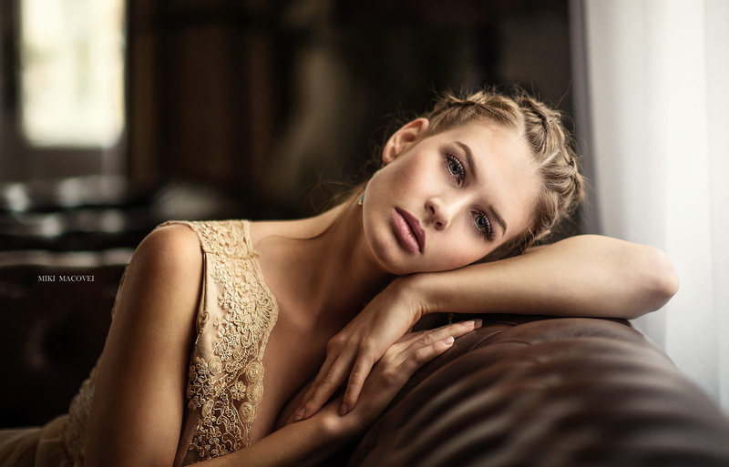 face, girl, dress, Miki Macovei Come With, sofa, look, 1080P, black