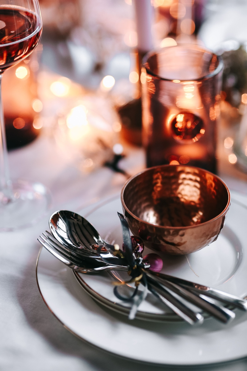still life, freshness, dinner, close-up, no People, defocused, drinking Glass, eating utensil, Christmas, temptation, elegance, holiday, plate, glamour