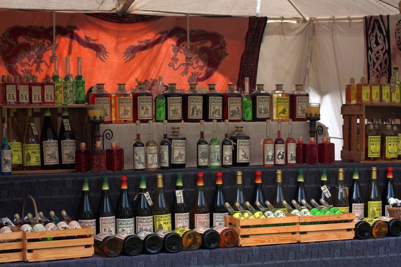 wine stand, order, still life, market, variation, shelf, for sale, arrangement, multi colored, retail, castle, side by side, 2K, store, middle ages, liqueur