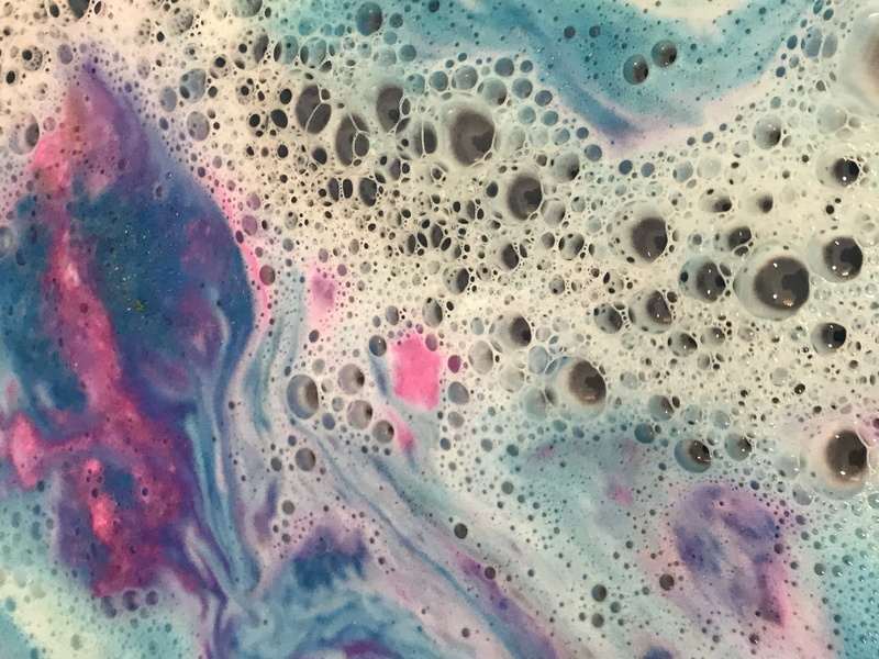 extreme close-up, froth, abstract, close-up, directly above, no people, bubble, indoors, soap sud, drink, 4K, cleaning, backgrounds, bath, pattern, hygiene