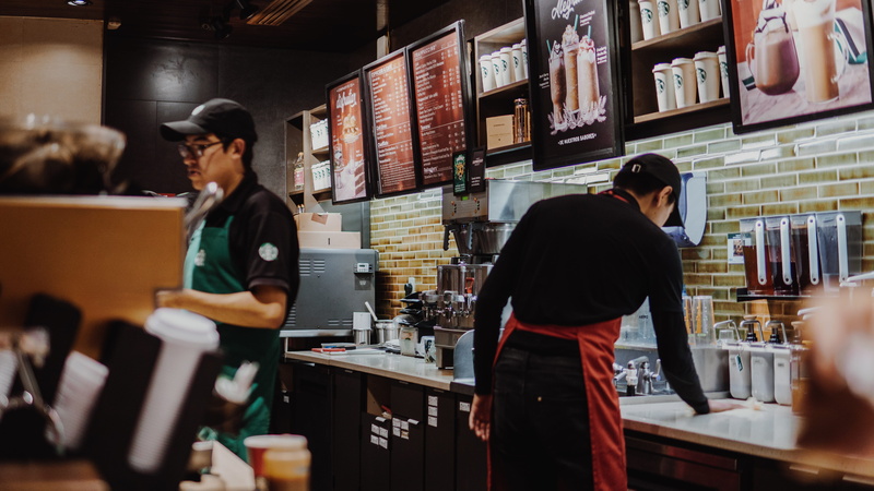 wearing, business, preparation, teamwork, chef, working, 5K, occupation, coffee shop, real people, black, drink, women, commercial kitchen, service, standing