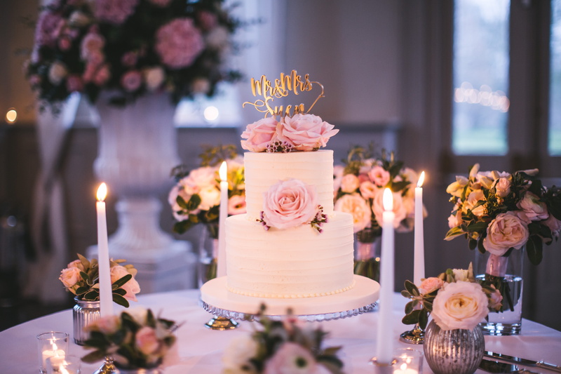 temptation, cake, wedding Reception, decoration, nature, plant, event, plate, flowering plant, flowers, table, vase, celebration, restaurant, white, flower