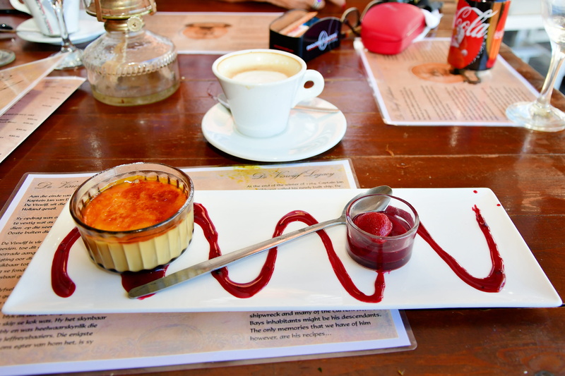 tea cup, 5K, cup, tableware, coffee cup, high angle view, creme, drink, tray, eating utensil, kitchen utensil, mug, food and drink, delicious, desert
