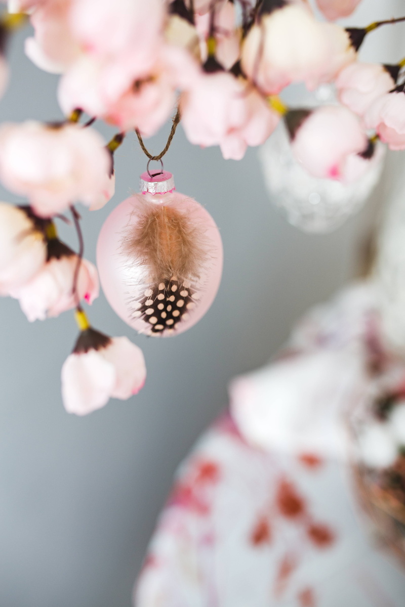 vulnerability, Easter table, beauty in nature, nature, cute, plant, decorations, fragility, 5K, eggs, holidays, cherry blossom, easter, flowering plant
