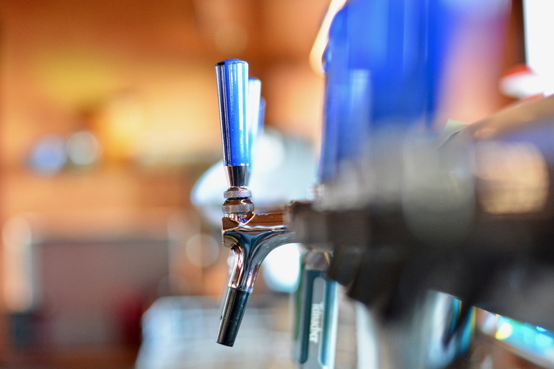 pipe - tube, no people, bottle, untitled, refreshment, beer - alcohol, close-up, day, food and drink industry, blur, drink, industry, 1080P, focus on foreground