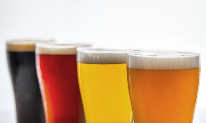 brewery, alcoholism, flight, full, alcohol, close up, foam, brewed, indoors, cold, ale, beer glass, bubble, lager, glass, food and drink, background, bar