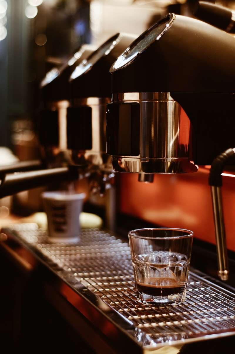espresso, focus, drinking, photography, delicious, coffee - drink, business, bar - drink establishment, coffee shop, coffee machine, bar, food, restaurant