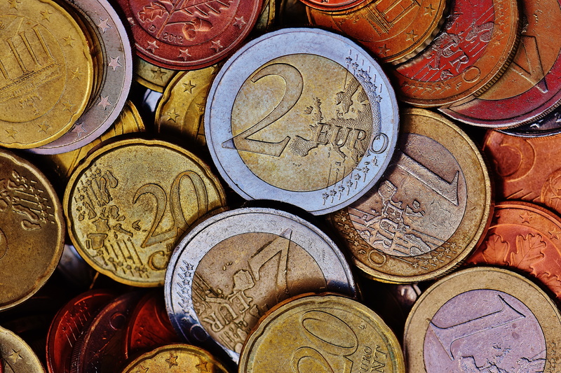 business, circle, group of objects, geometric shape, large group of objects, abundance, variation, wealth, money, euro, 5K, € coin, loose change, number