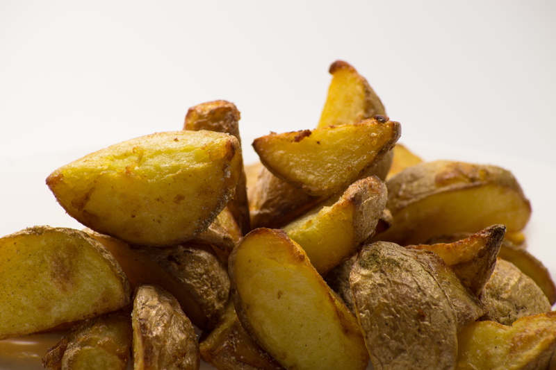 potatoes, large group of objects, prepared potato, wedges, snack, 5K, food, quarter, chunks, vegetable, wedged, potato, pile, still life, cottage fries