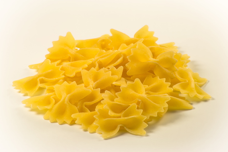 still life, no people, italian, studio shot, meal, surface, uncooked, single object, heap, freshness, food and drink, dry, noodle, indoors, 5K, pasta