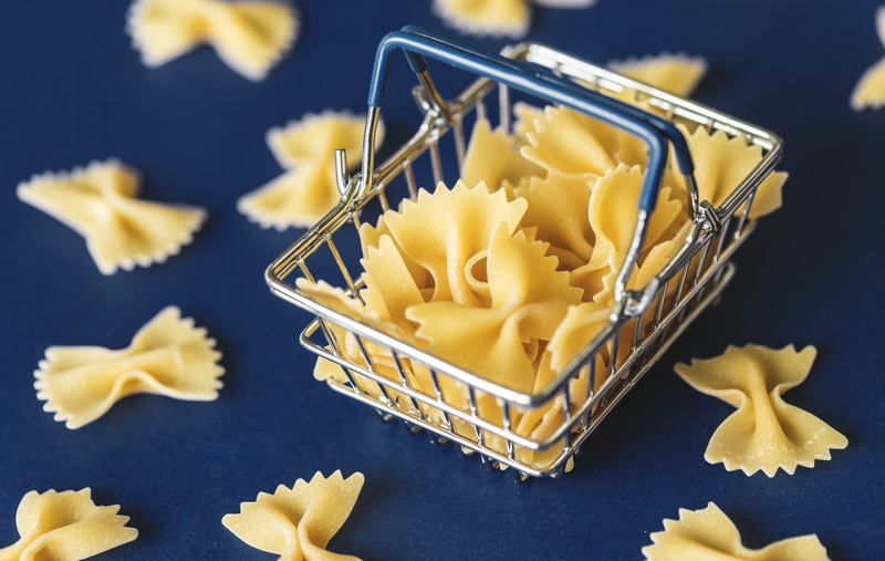 classical, star shape, flower, gourmet, grow, health, shallow, spaghetti, healthy eating, no people, small, traditional, blue, nutrition, italy, still life