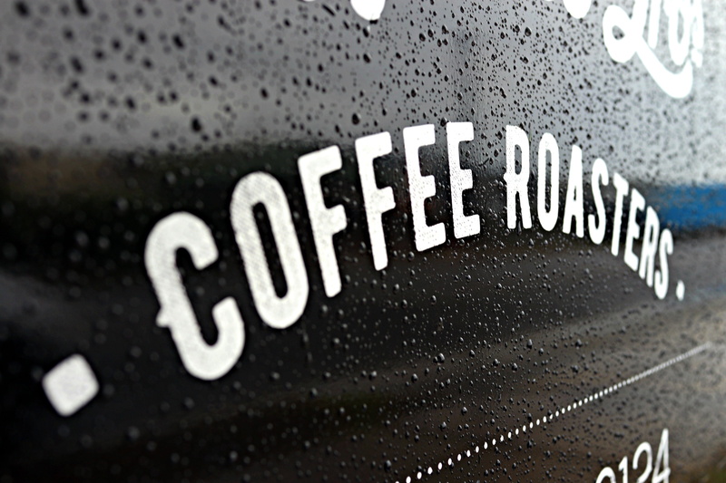 aroma, 4K, rain drops, signage, coffee roaster, city, shop, cold