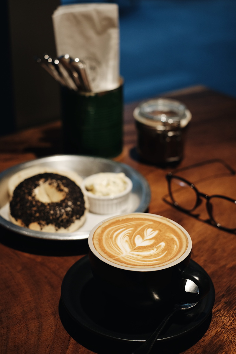 food, frothy drink, saucer, coffee shop, freshness, work, coffee - drink, taguig, refreshment, tobys estate coffee roasters, latte, coffee cup, mug, crockery