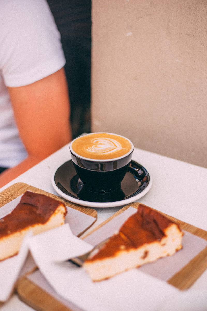coffee cup, 5K, coffe bar, pie, french food, breakfast, the barn café coffee roasters berlin, bread, cake, latte, hot drink, sweet food, drink, heart