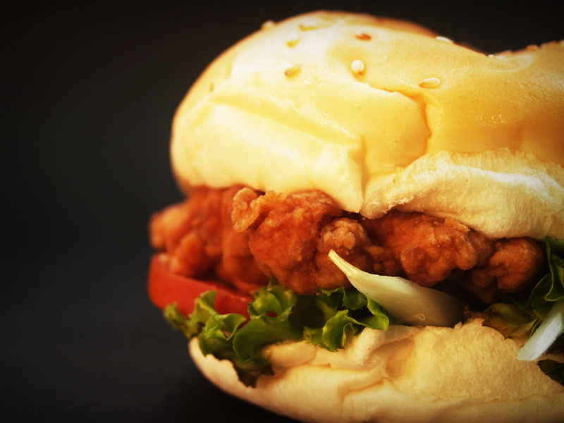snack, Burger, shot, dairy product, closeup, delicious, ready-to-eat, close-up, tasty, eating, indoors, 2K, colorful, sandwich, studio shot, Grilled, lettuce