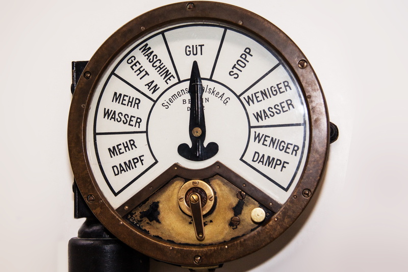 wood - material, circle, dial, equipment, antique, boiler room, hour hand, steamboat, retro styled, indoors, boiler telegraph, clock, clock face, clock hand
