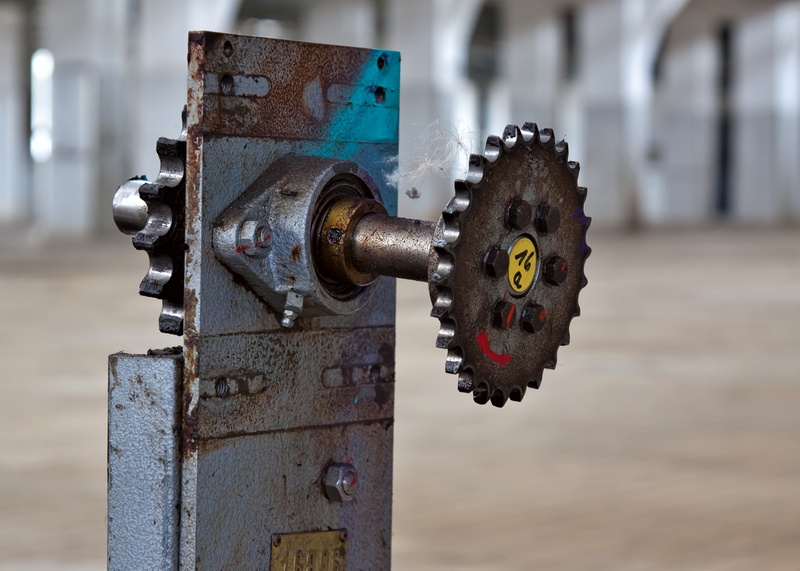 technology, close-up, machine part, gears, wheels, protection, 5K, deterioration, old, manufacturing equipment, iron, metal industry, equipment, door