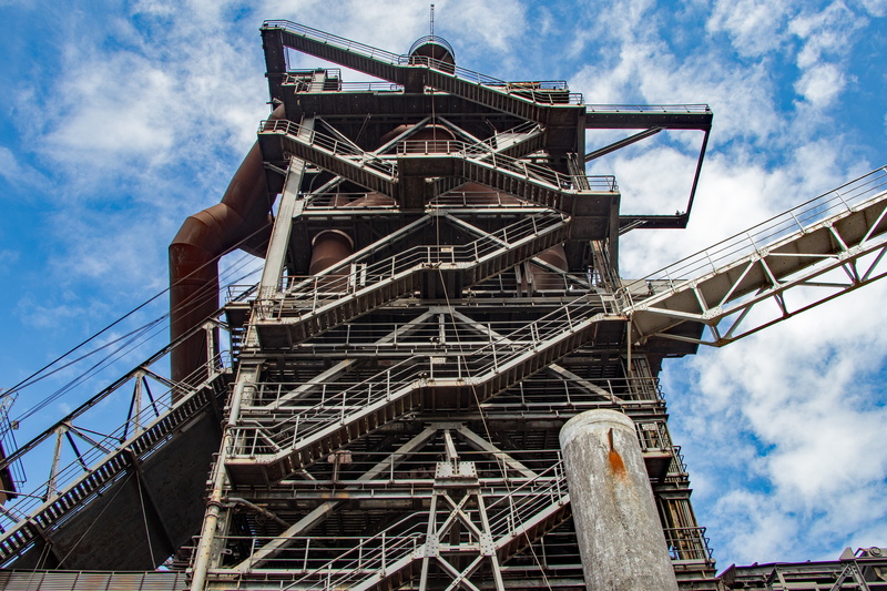 bridge - man made structure, bridge, old, industrial plant, 5K, decay, sky, low angle view, built structure, tower, factory, north landscape park, leave