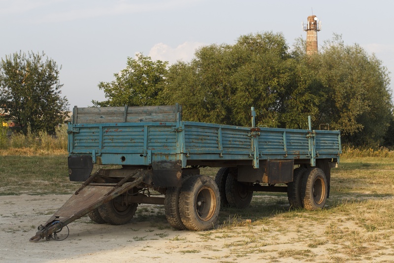 day, road, landscape, outdoors, architecture, land, haul, nature, 2K, old, load, land vehicle, built structure, agriculture, transportation, trailer, carry
