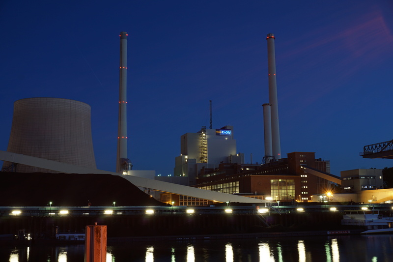 sky, night photograph, tall - high, skyscraper, no people, dusk, water, smoke stack, outdoors, Industry, 5K, building exterior, incinerator, factory, port
