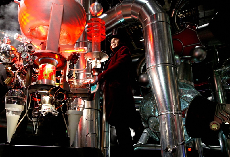 charlie-chocolate-factory, adventure, charlie, fantasy, 1080P, family, comedy, chocolate, musical, factory, depp
