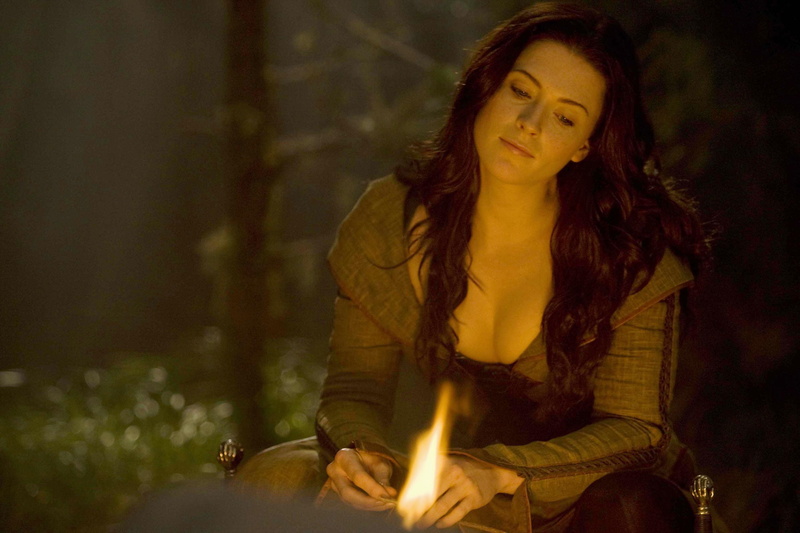 brown hair, adult, looking, casual clothing, leisure activity, beautiful woman, Bridget Regan, sitting, one person, contemplation, hairstyle, beauty, hair