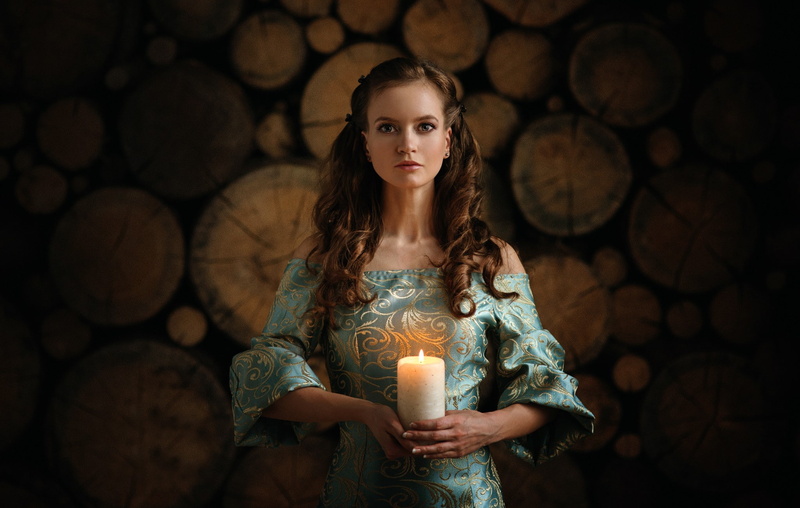 dress, beauty, women, depth of field, one person, log, candles, young adult, 1080P, indoors, beautiful woman, portrait, holding, model, front view, hairstyle