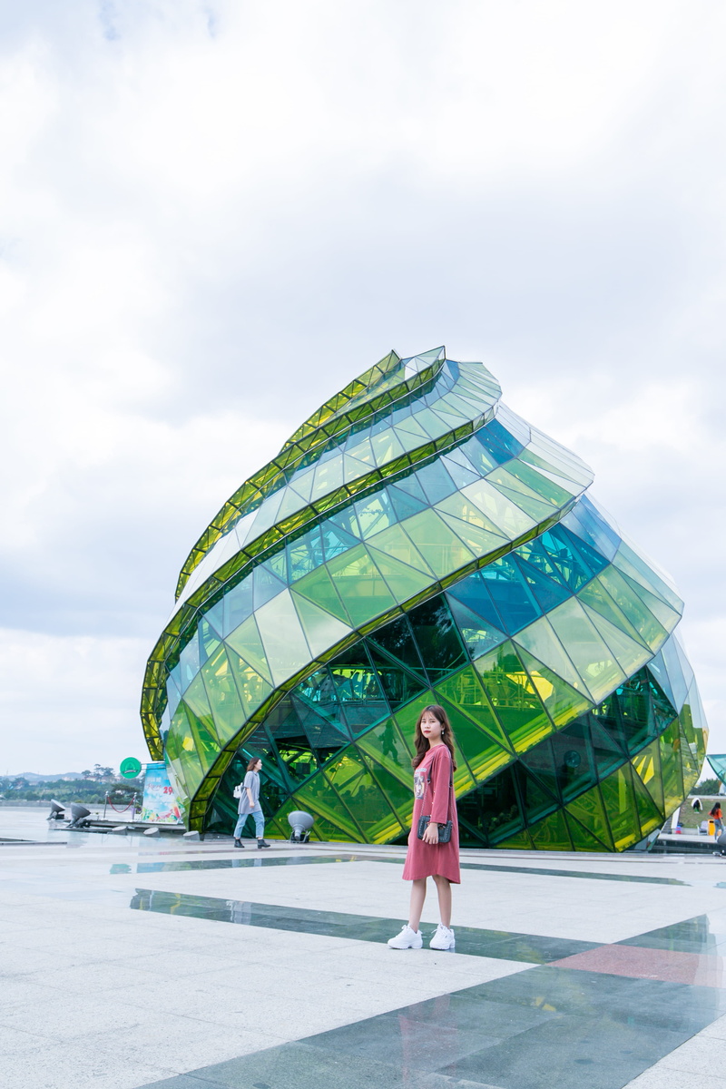 tiles, green, daylight, day, cloud - sky, recreation, 4K, sun, tourism, women, females, standing, full length, rear view, scenery, sky, real people, vacation
