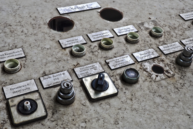 variation, lapsed, industry, old, operation element, break up, pforphoto, old building, still life, metal, indoors, leave, run down, switch, transient
