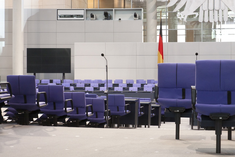large group of objects, airport departure area, business, germany, reichstag, indoors, table, seat, reichstag building, lobby, empty, chamber, government district