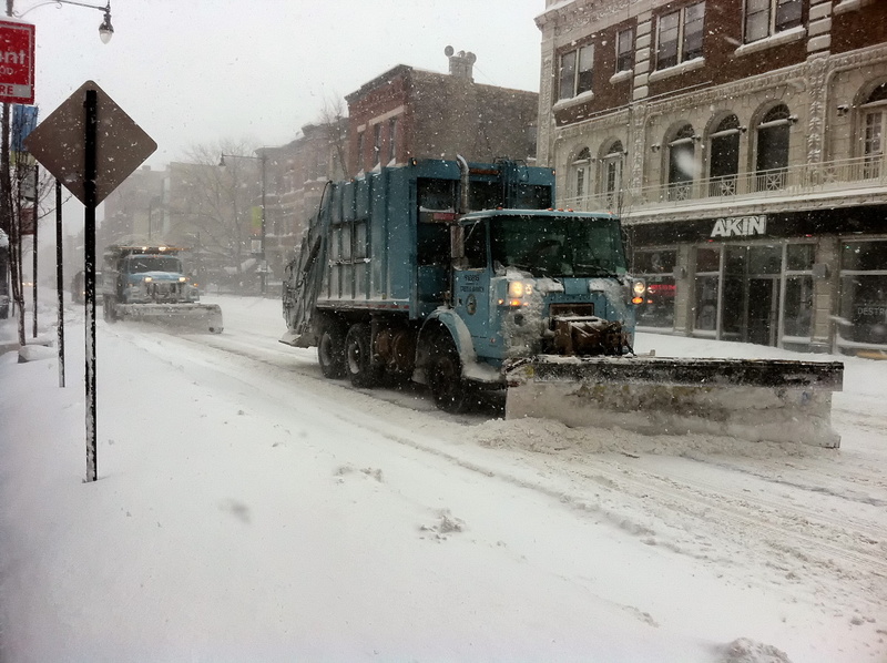 blizzard, snow, mode of transportation, chicago, snowing, road, garbage, built structure, cold temperature, land vehicle, nature, street, rail transportation