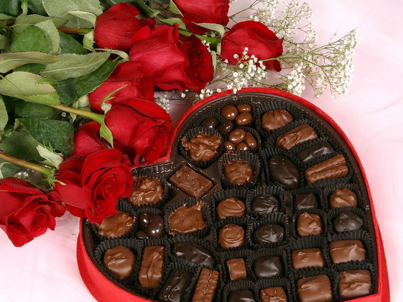 indoors, gift, sweet, decoration, flower arrangement, still life, plant, beauty in nature, chocolate, celebration, table, food and drink, brown, bouquet