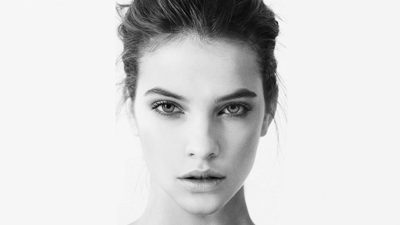 one person, young women, portrait, adult, front view, close-up, looking at camera, model, human body part, human face, studio shot, beauty, Looking At Viewer