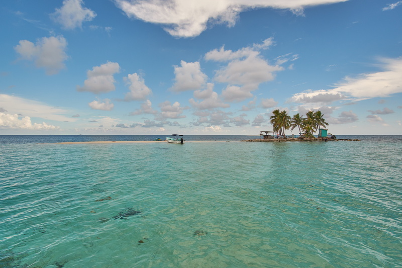 sea, tropical climate, land, 4K, no people, beach, water, nature, day, tranquility, beauty in nature, tranquil scene, horizon over water, silk caye, caye