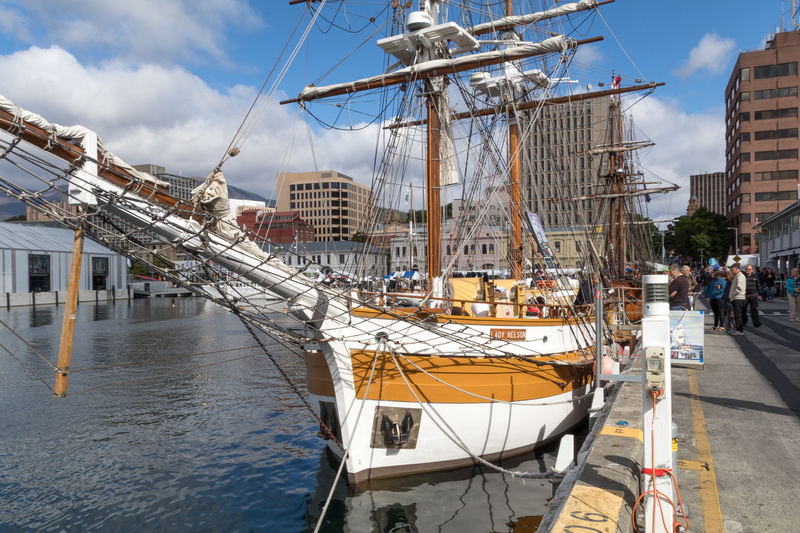 tourist, Tasmania, mode of transportation, water, building exterior, city, passenger craft, built structure, nature, transportation, moored, architecture