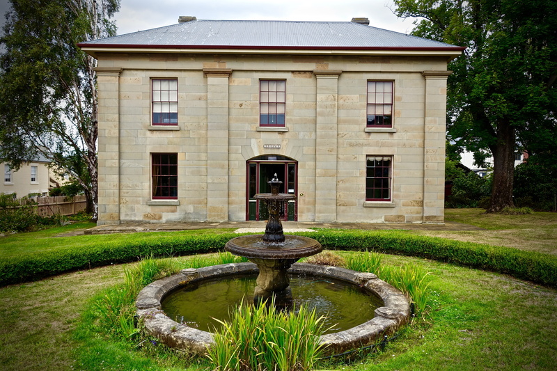water, nature, day, formal garden, landmark, window, grass, residential district, building, tree, narryna house, no people, green color, luxury, building exterior