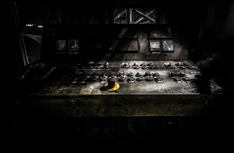 abandoned, people, real people, rear view, 1080P, nature, staircase, indoors, architecture, domestic room, day, full length, high angle view, industrial