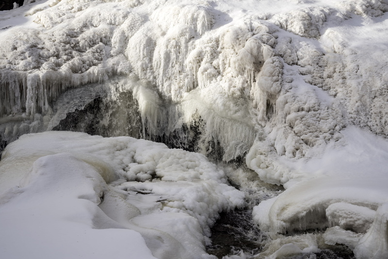 white color, cascade, winter, Water, beauty in nature, nature, state, flowing, snow, Minnesota, environment, Gooseberry Falls State Park, public domain
